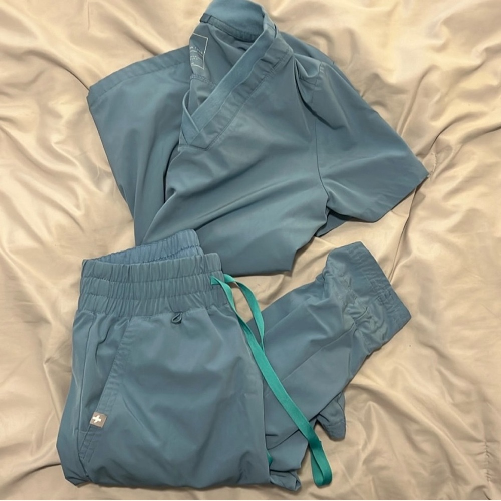 FreeX XXS figs scrubs